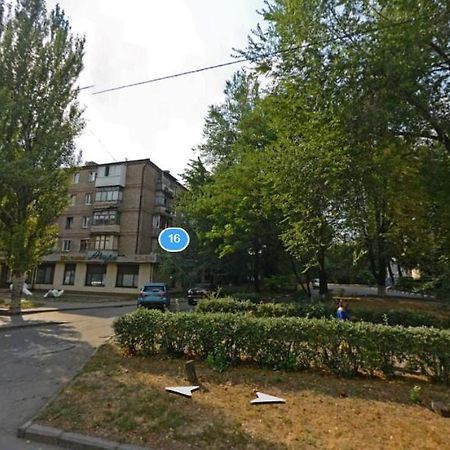 Apartment Studio On Mayakovskogo Avenue Zaporizhia Exterior foto