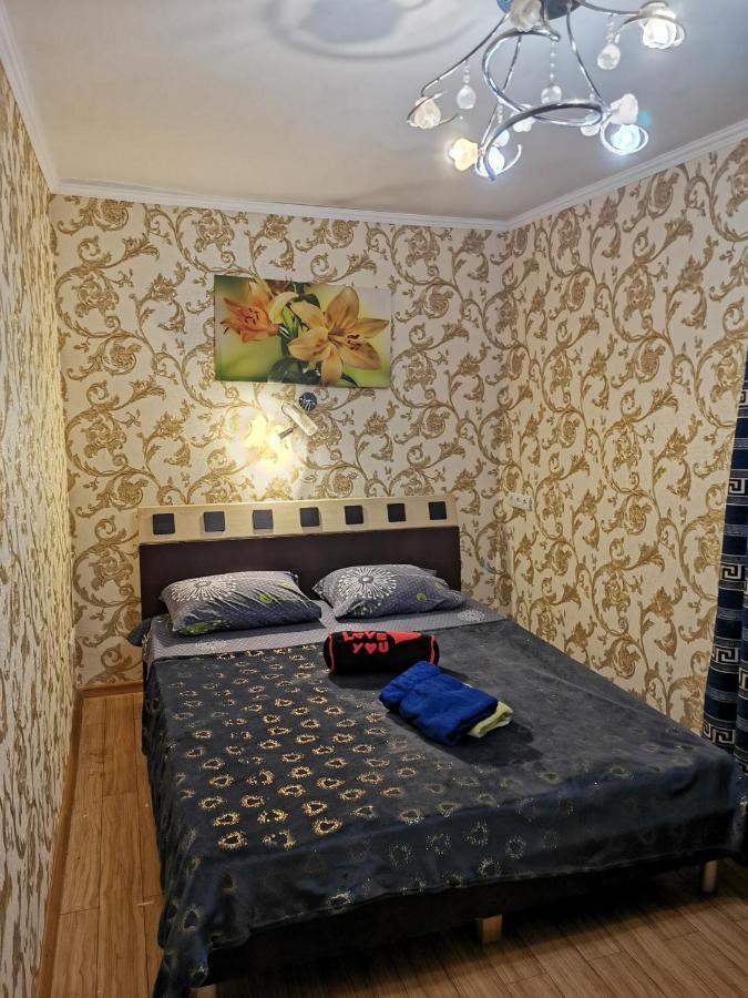 Apartment Studio On Mayakovskogo Avenue Zaporizhia Exterior foto